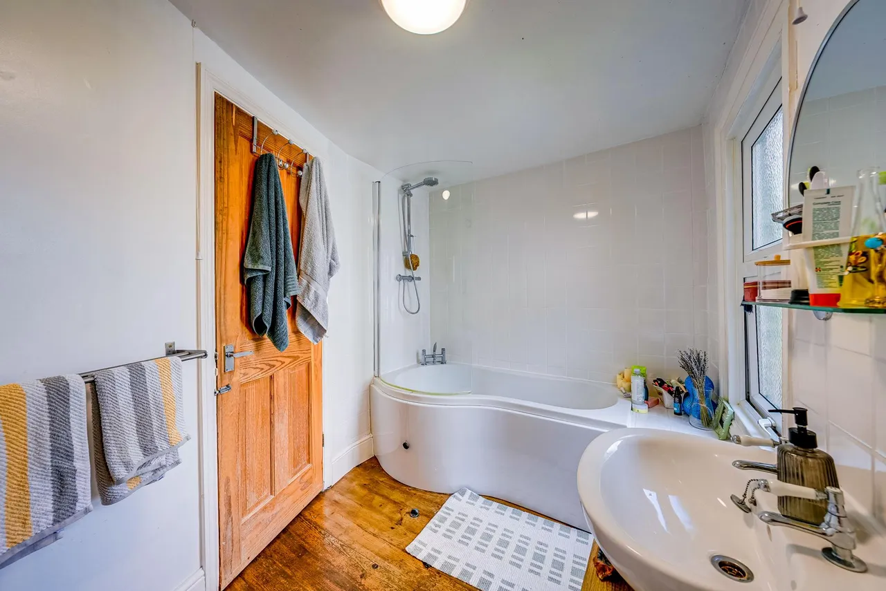 Borthwick Road, London, E15, photo 18