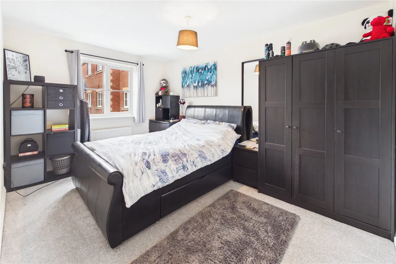 St. Michaels Road, Newbury, RG14, photo 10