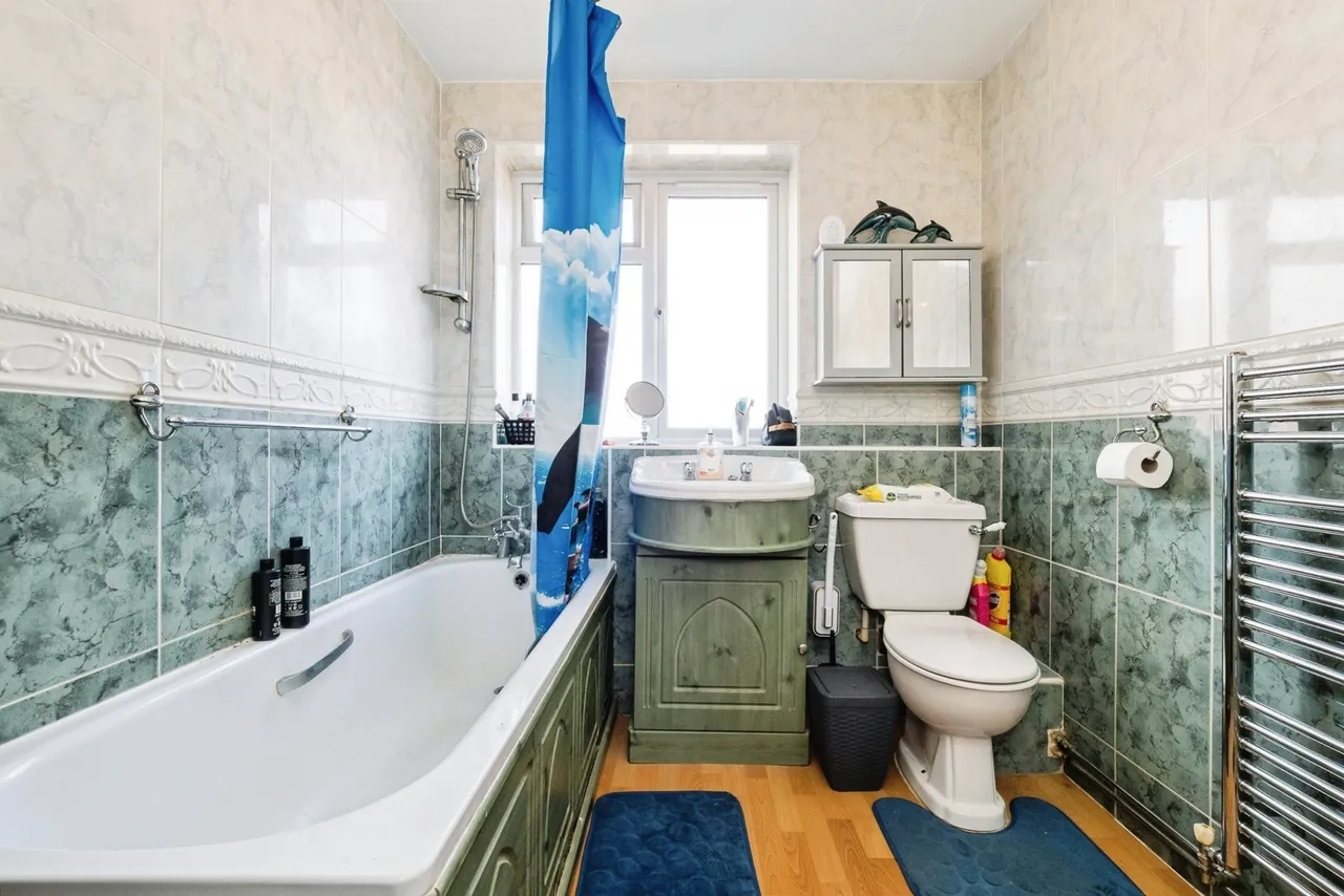 Diban Court, Diban Avenue, Hornchurch, RM12, photo 13