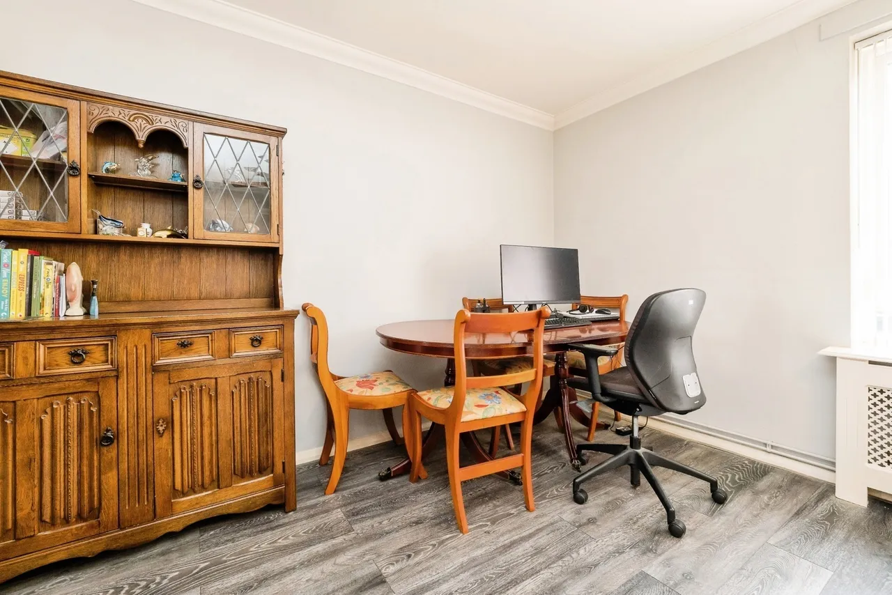 Diban Court, Diban Avenue, Hornchurch, RM12, photo 9
