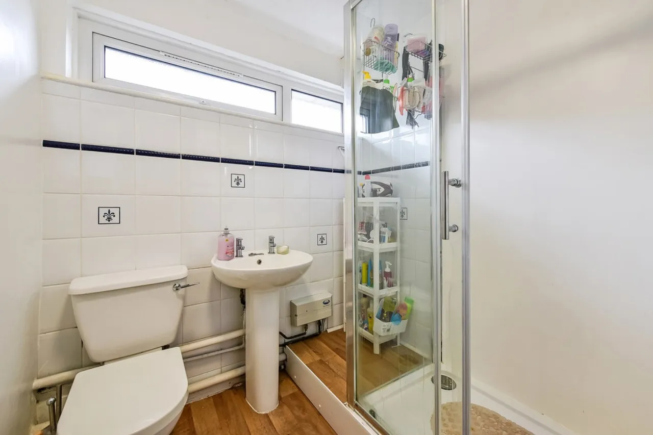 Northlands Drive, Winchester, photo 4
