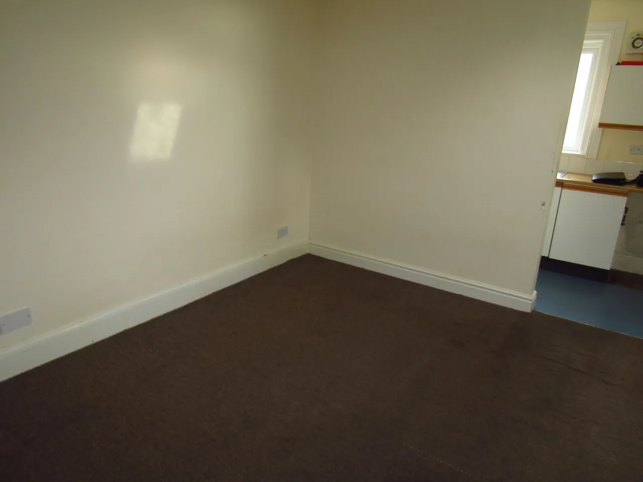 Russell Road, Felixstowe, Suffolk, IP11 2BD, photo 4