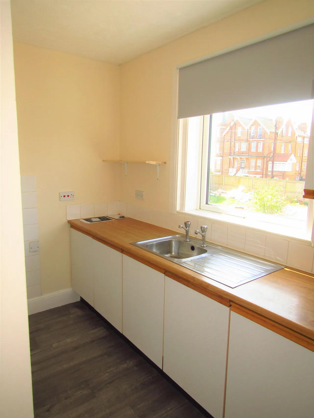 Russell Road, Felixstowe, Suffolk, IP11 2BD, photo 9