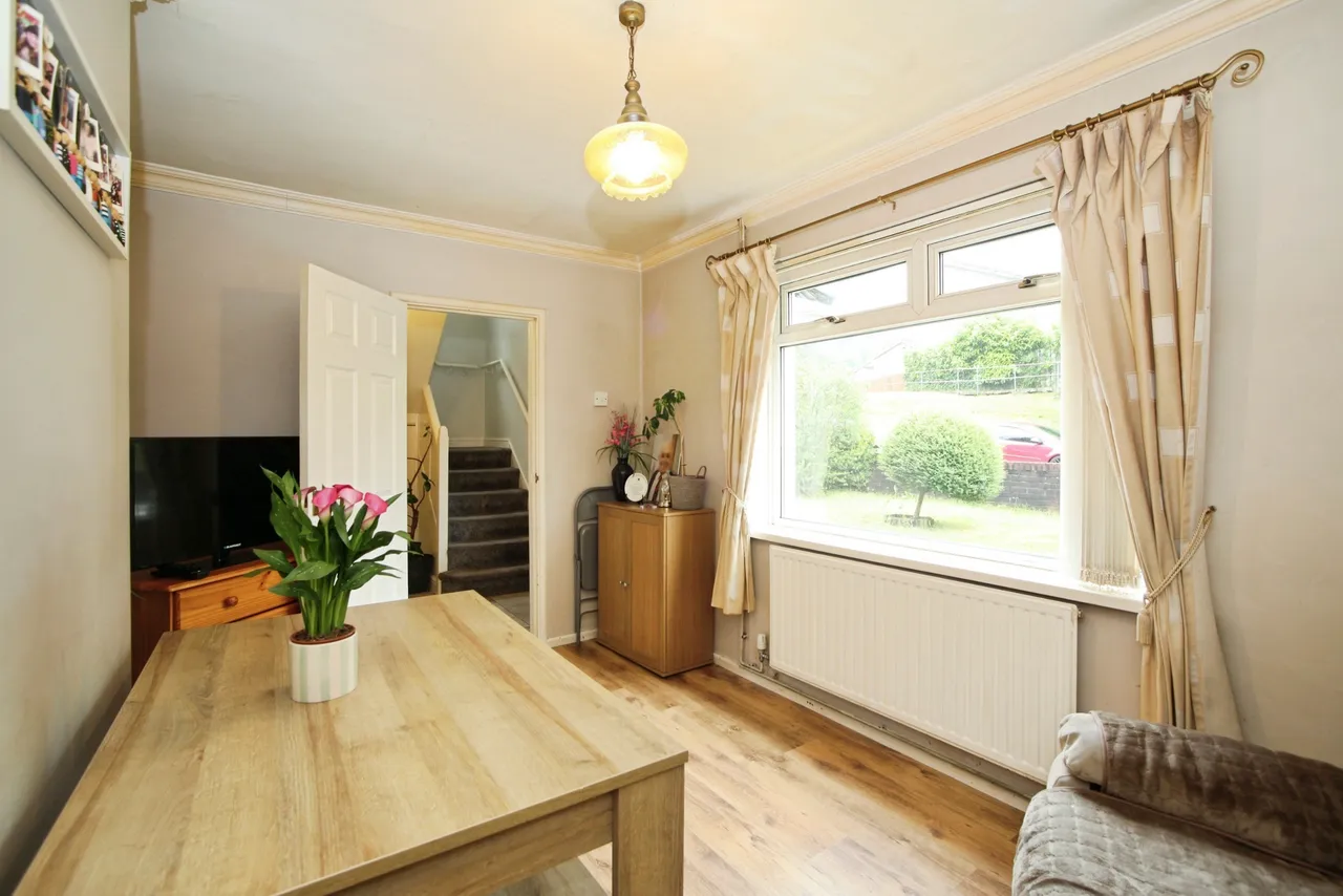 Dynea Road, Pontypridd, photo 7