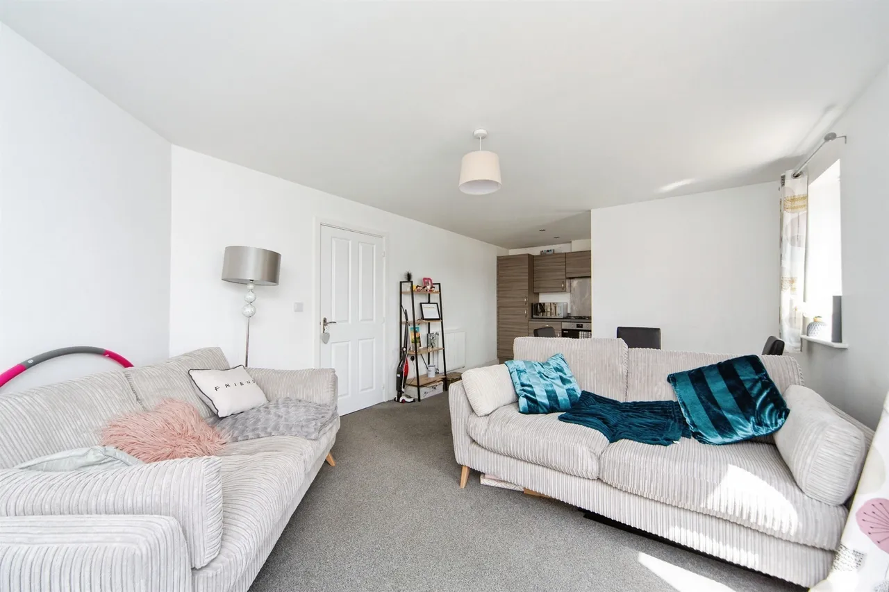 Lamprey Road, Ellesmere Port, CH66, photo 2
