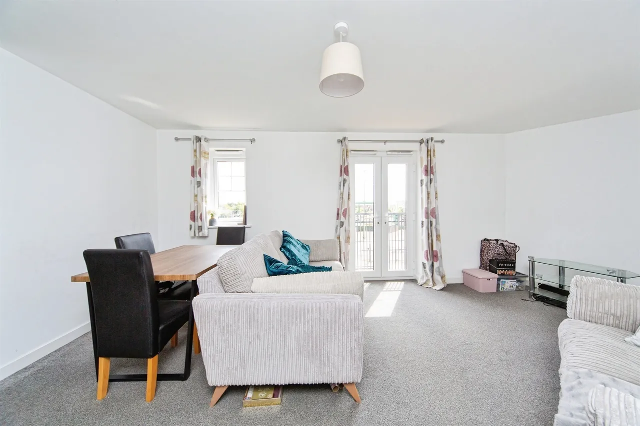 Lamprey Road, Ellesmere Port, CH66, photo 9