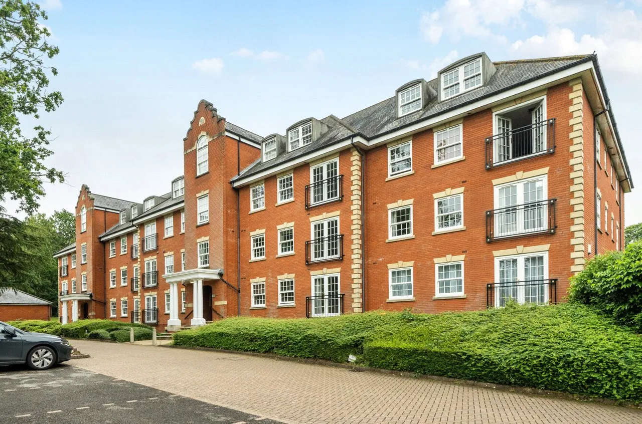 Montague Close, Wokingham, RG40, photo 26