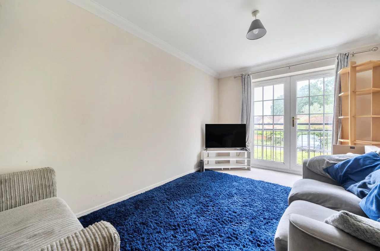 Montague Close, Wokingham, RG40, photo 4