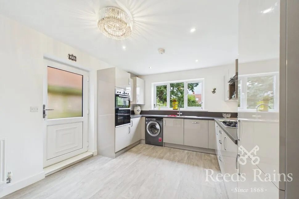 Brickfield Place, Leyland, Lancashire, PR25, photo 5