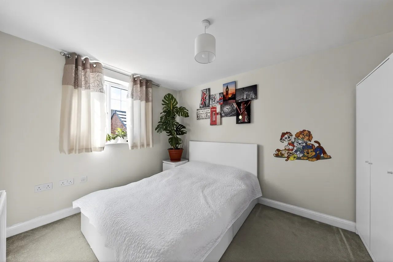 Port Line Road, Brooklands, MK10, photo 13