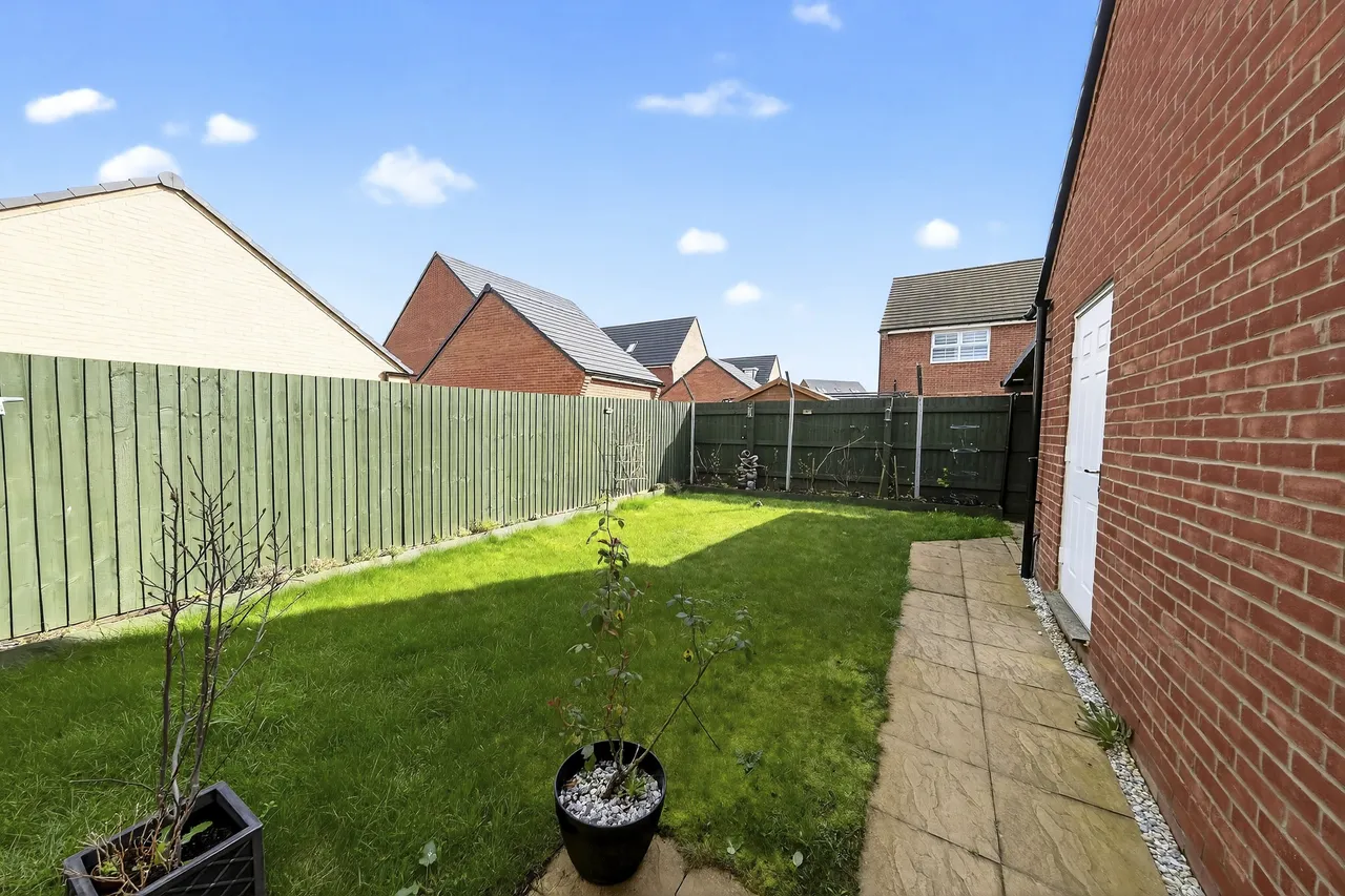 Port Line Road, Brooklands, MK10, photo 18