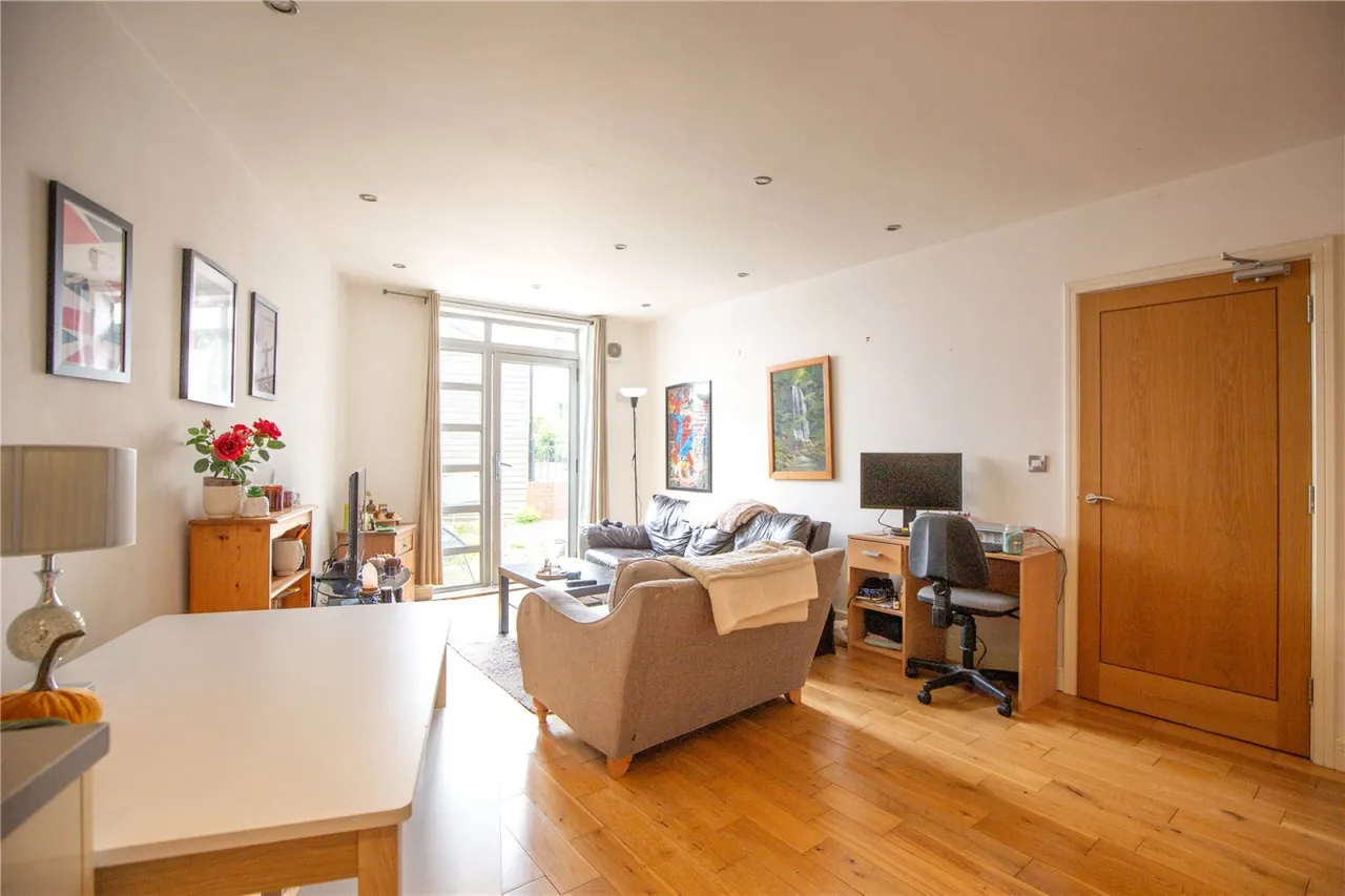 Gloucester Road, Bishopston, BS7, photo 10