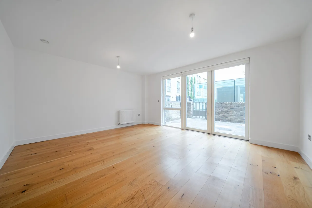 Harvard Gardens, SE17, photo 15