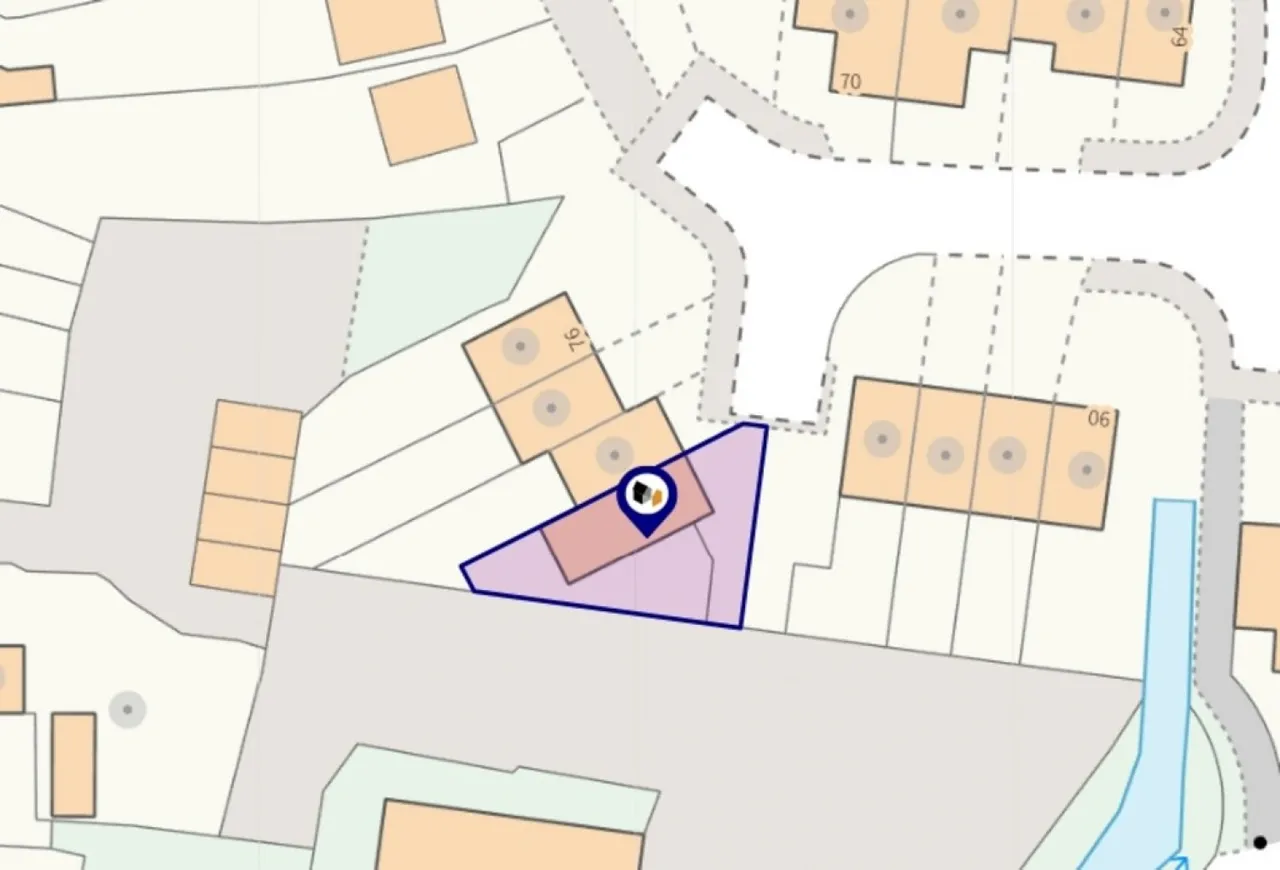 Kingfisher Drive, Westbury, photo 12