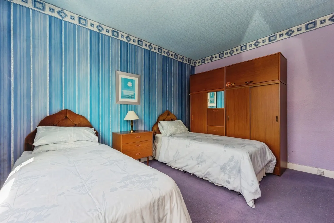 Millford Avenue, Urmston, Manchester, Greater Manchester, M41, photo 12