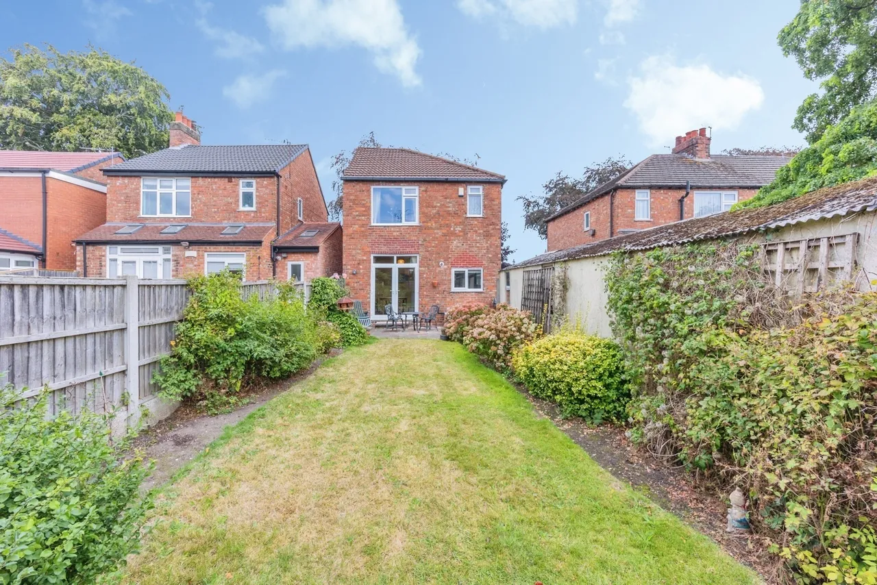 Millford Avenue, Urmston, Manchester, Greater Manchester, M41, photo 18