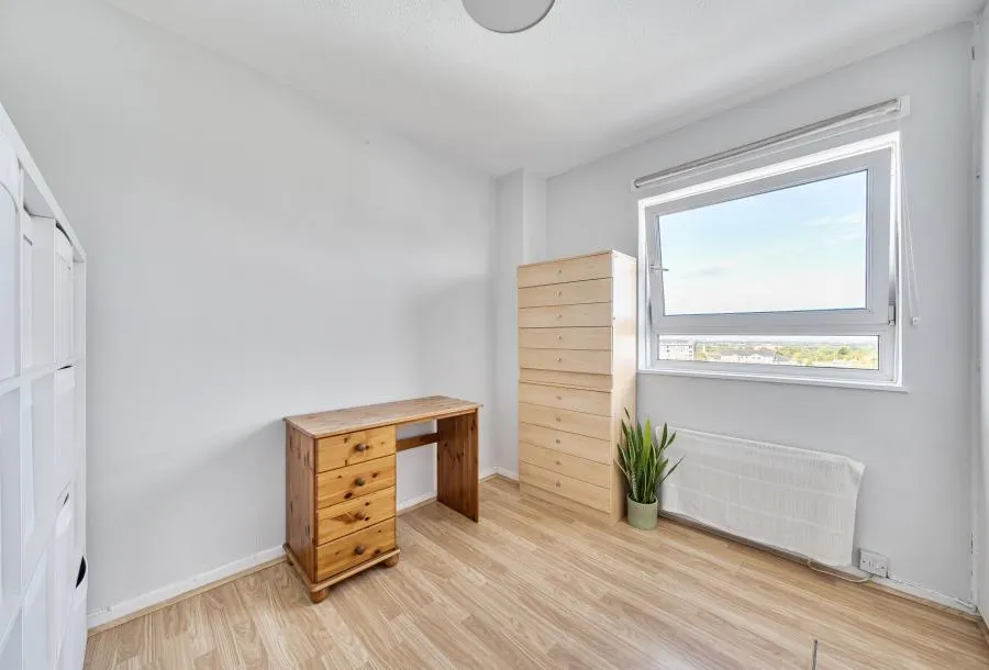 Clarendon Road, Wallington, SM6, photo 14
