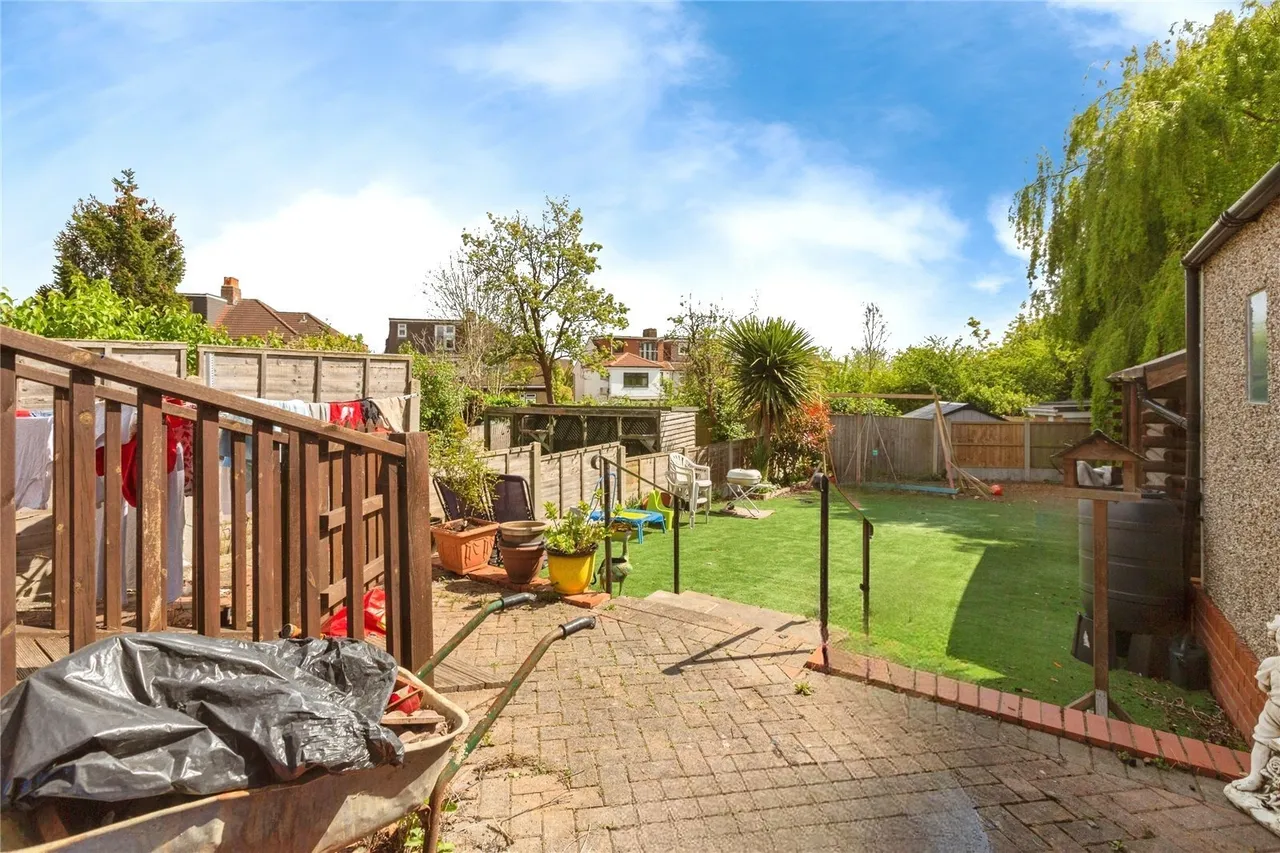 Penhurst Road, Ilford, IG6, photo 14