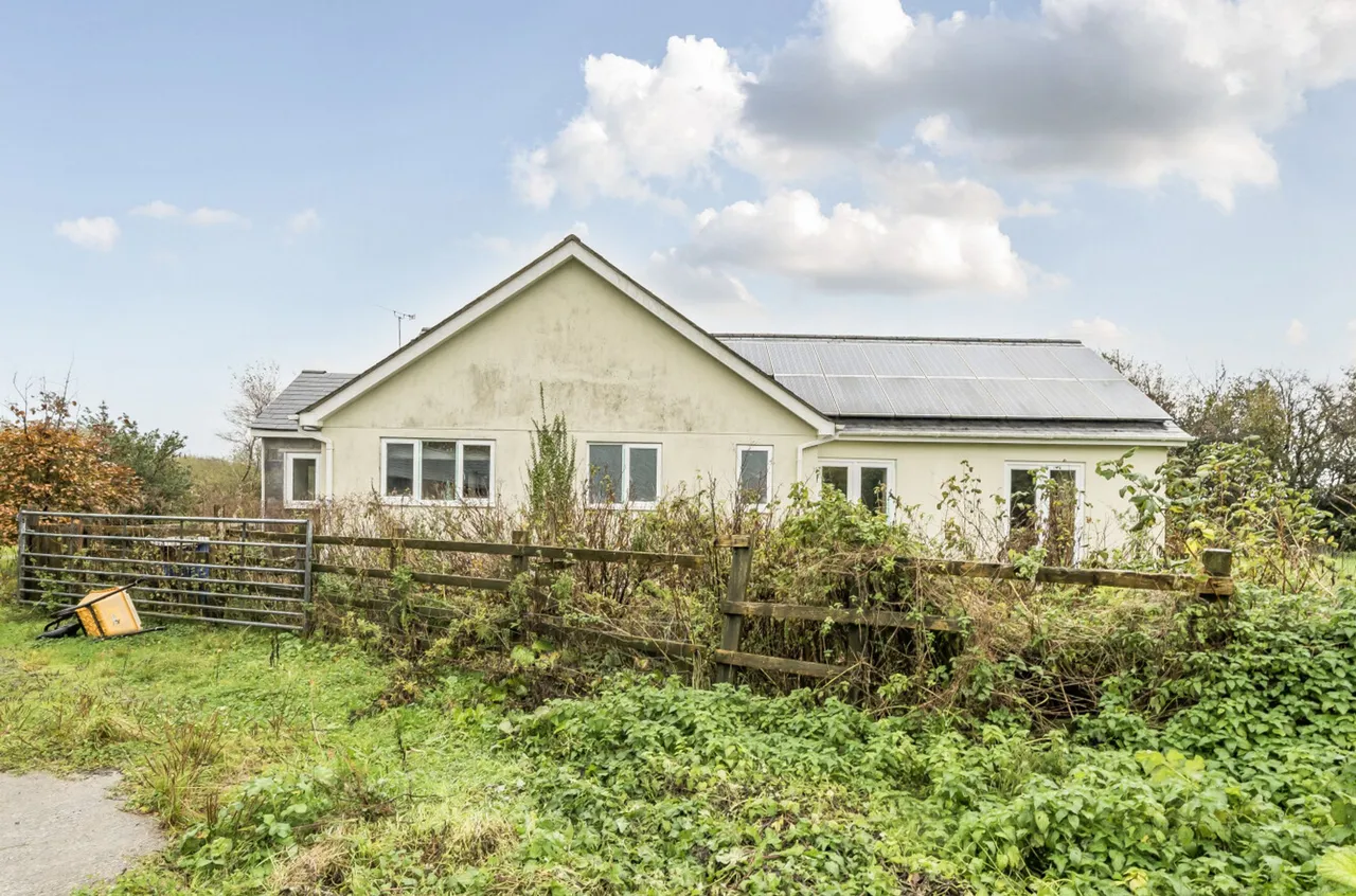 Meinciau, Kidwelly, SA17, photo 6