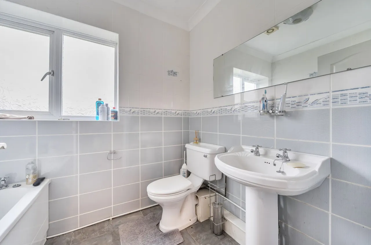 Meinciau, Kidwelly, SA17, photo 25