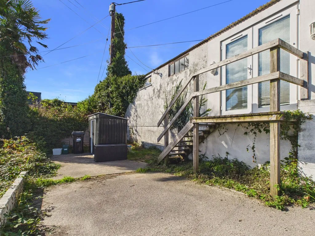 Glenside Gardens, Lanner, TR16, photo 17