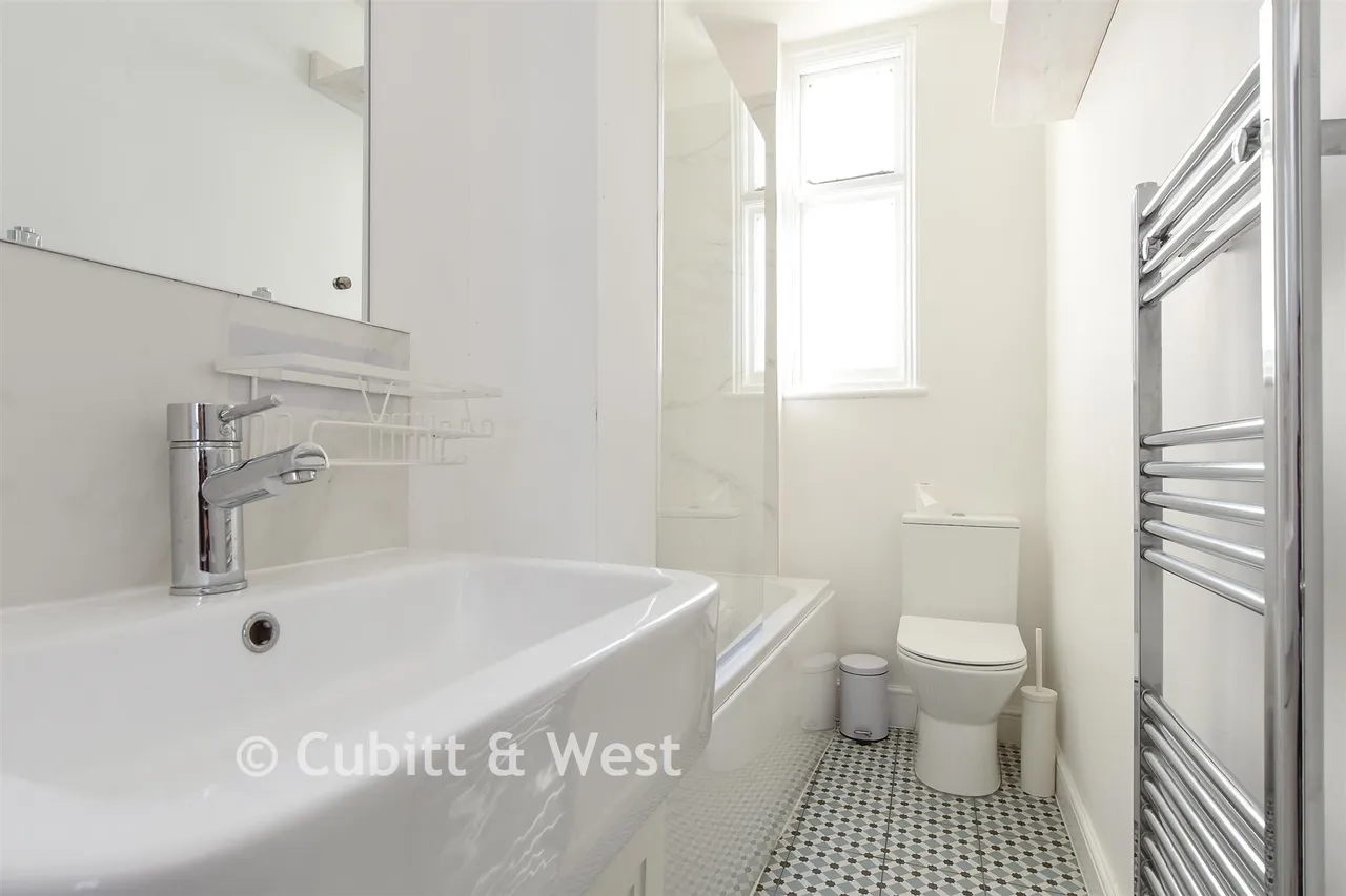 Wray Park Road, Reigate, RH2, photo 6
