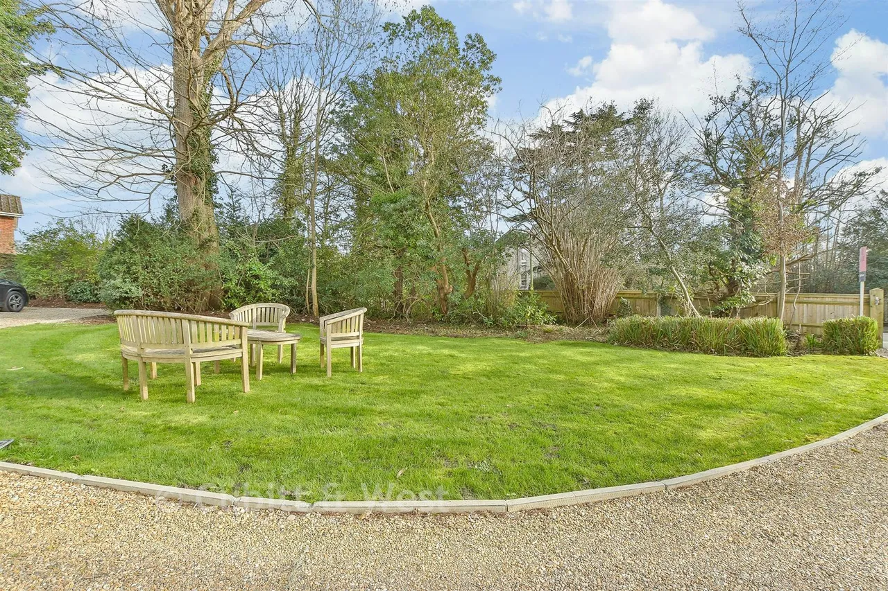Wray Park Road, Reigate, RH2, photo 7