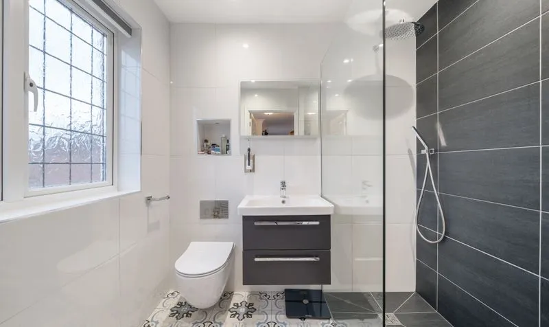 Nelson Walk, Epsom, KT19, photo 18