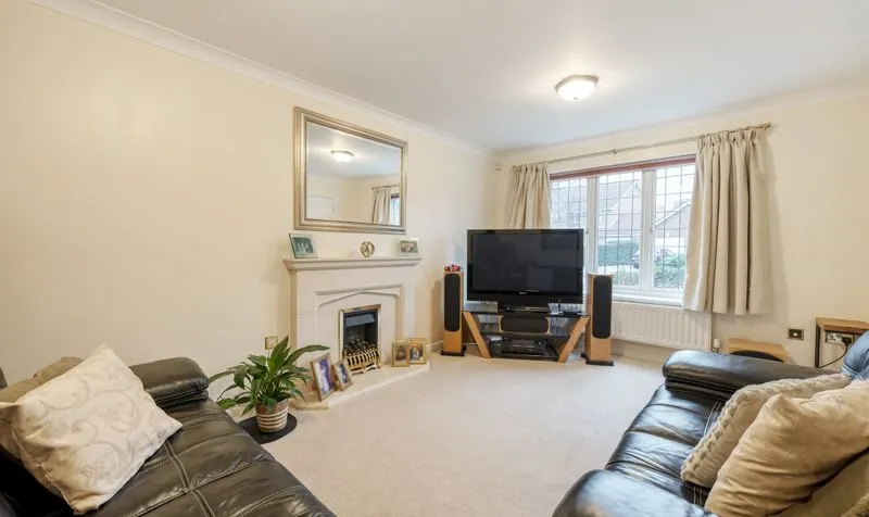 Nelson Walk, Epsom, KT19, photo 6