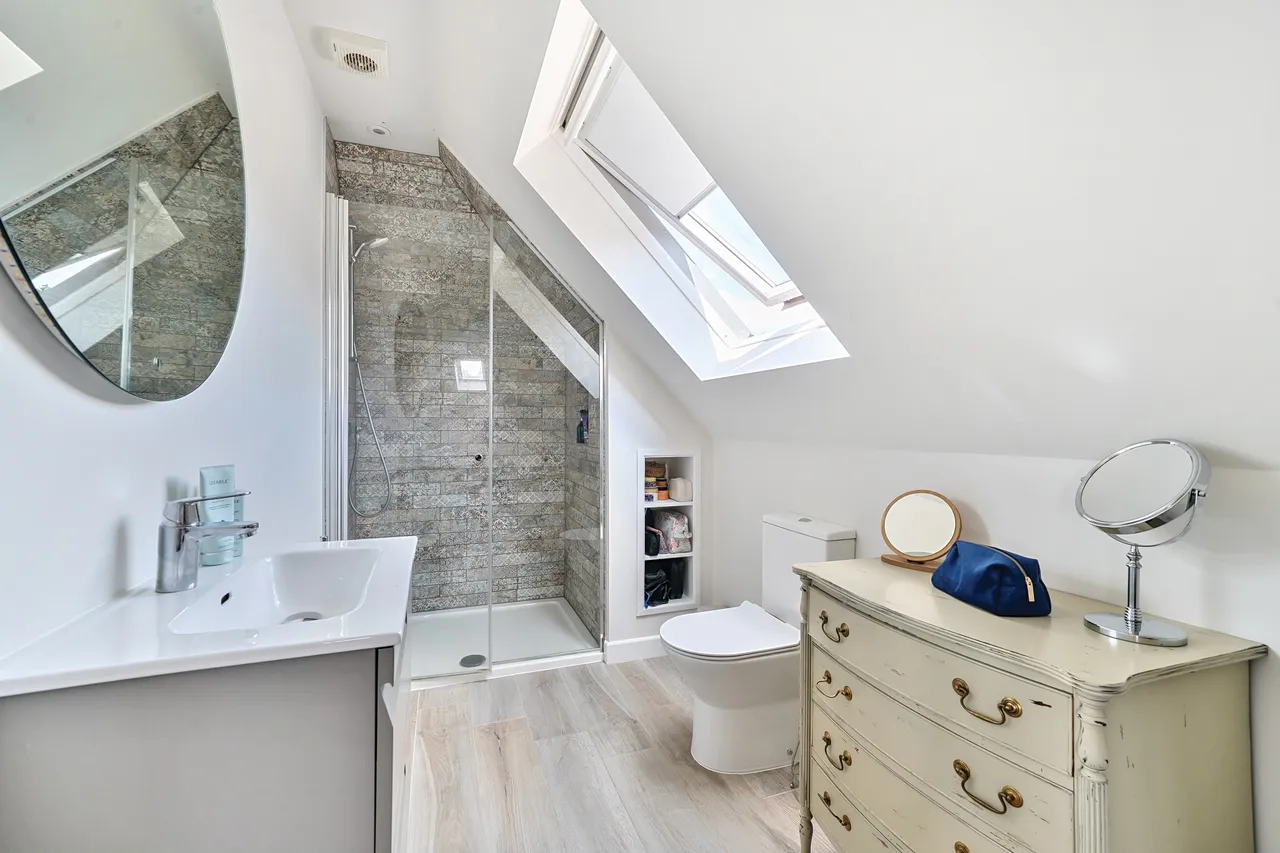 Delves Avenue, Tunbridge Wells, TN2, photo 16