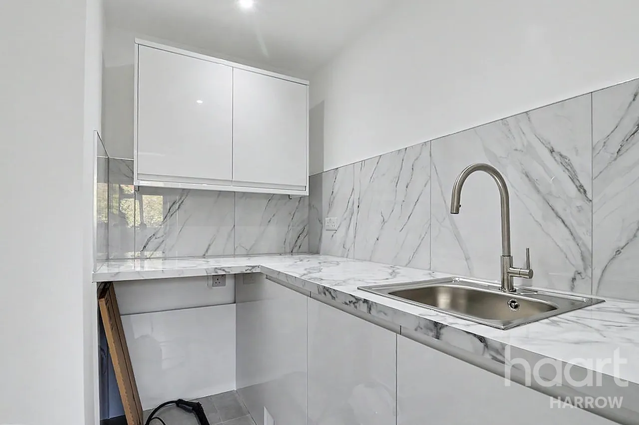 Kynance Gardens, Stanmore, HA7, photo 8