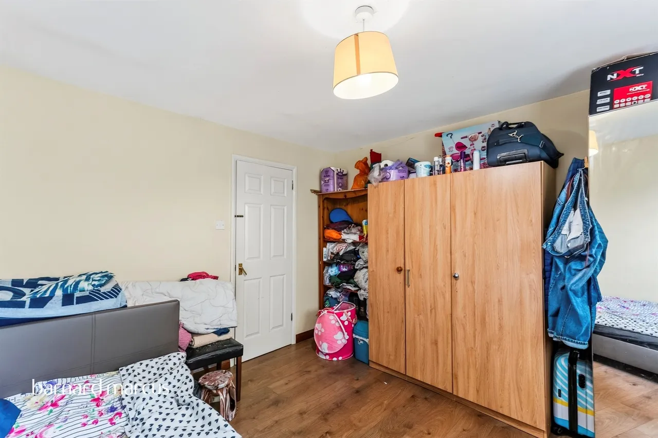Kennedy Close, Mitcham, photo 4
