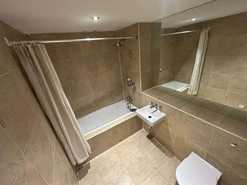 North Bank, Sheffield, S3, photo 13