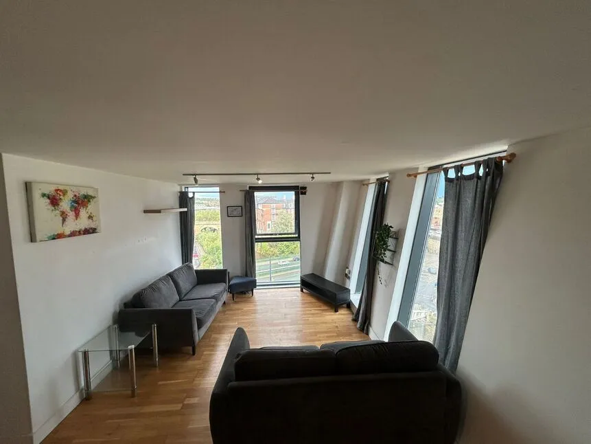 North Bank, Sheffield, S3, photo 6