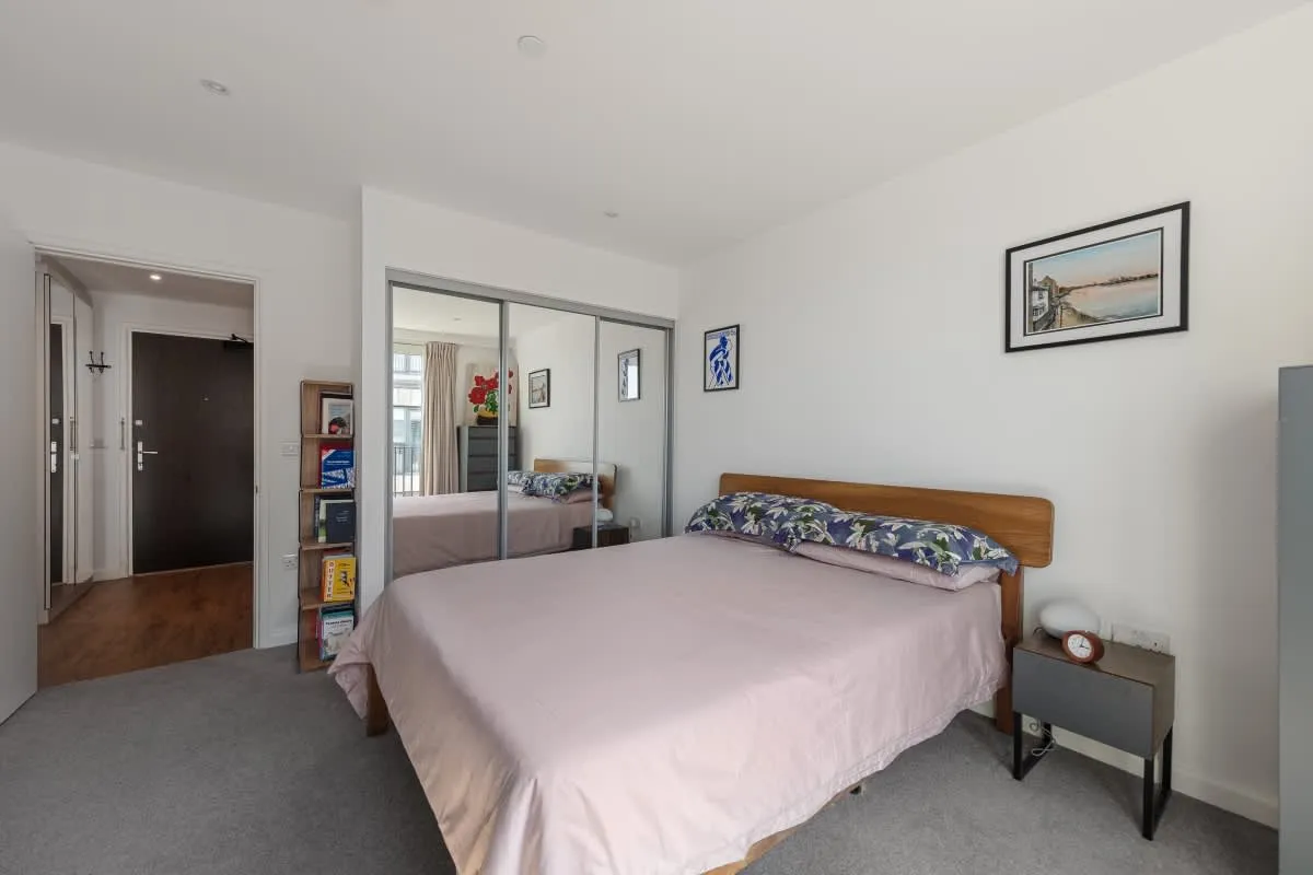 Ratcliffe Cross Street, London, E1, photo 12