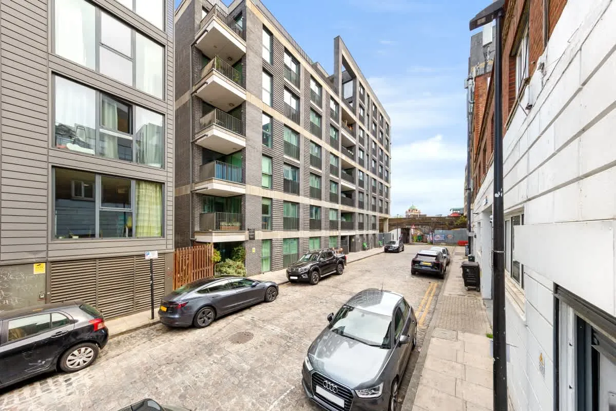 Ratcliffe Cross Street, London, E1, photo 14