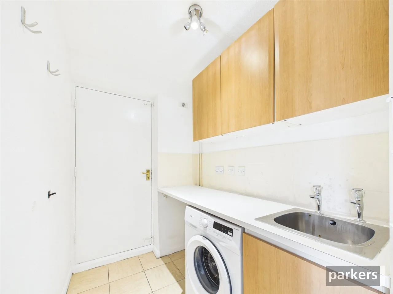 Pimento Drive, Earley, RG6, photo 6