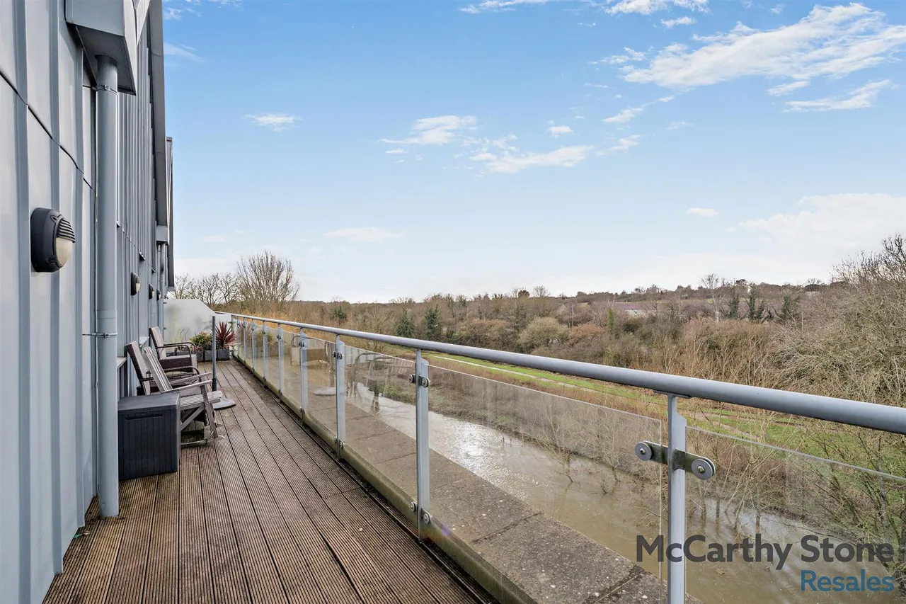 Westmead Lane, Chippenham, SN15, photo 9