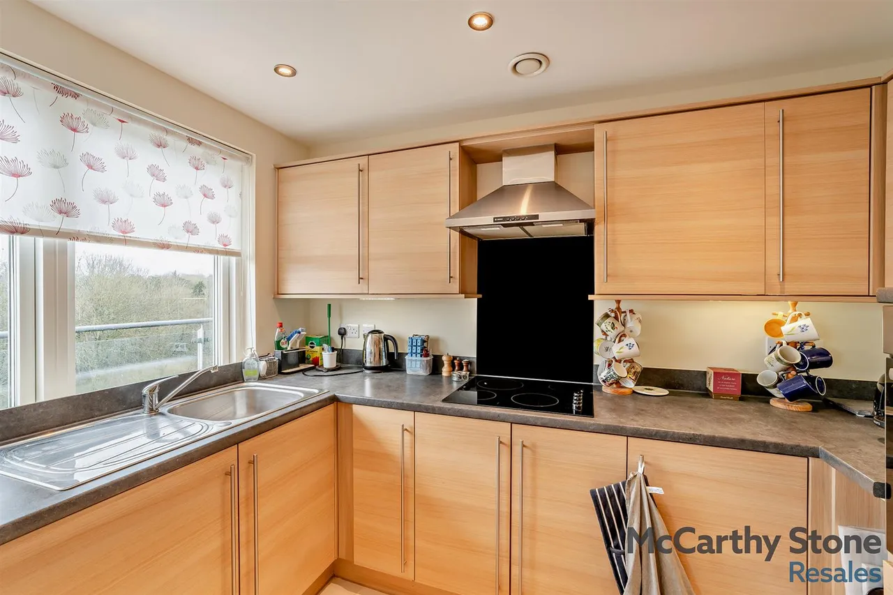 Westmead Lane, Chippenham, SN15, photo 4