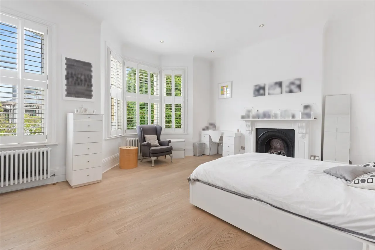Endlesham Road, London, SW12, photo 10