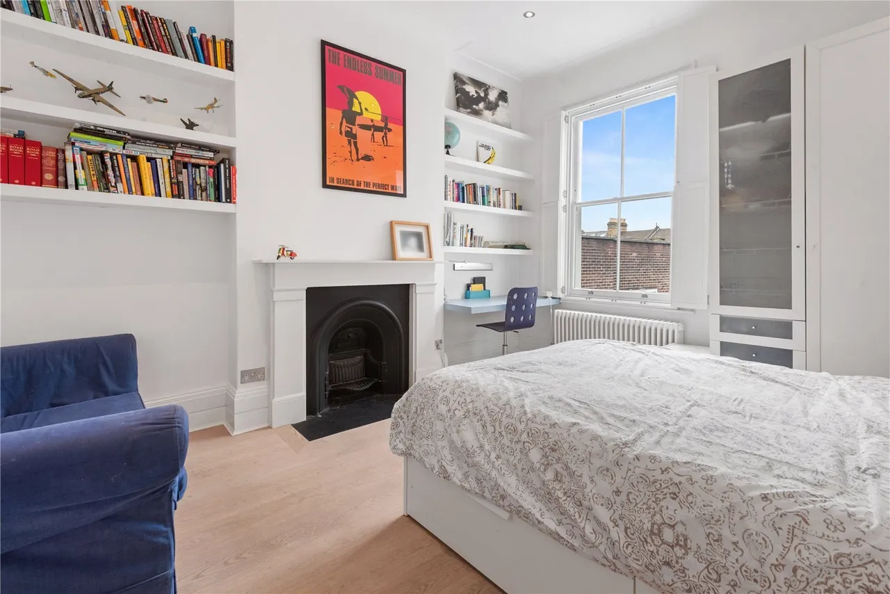 Endlesham Road, London, SW12, photo 12