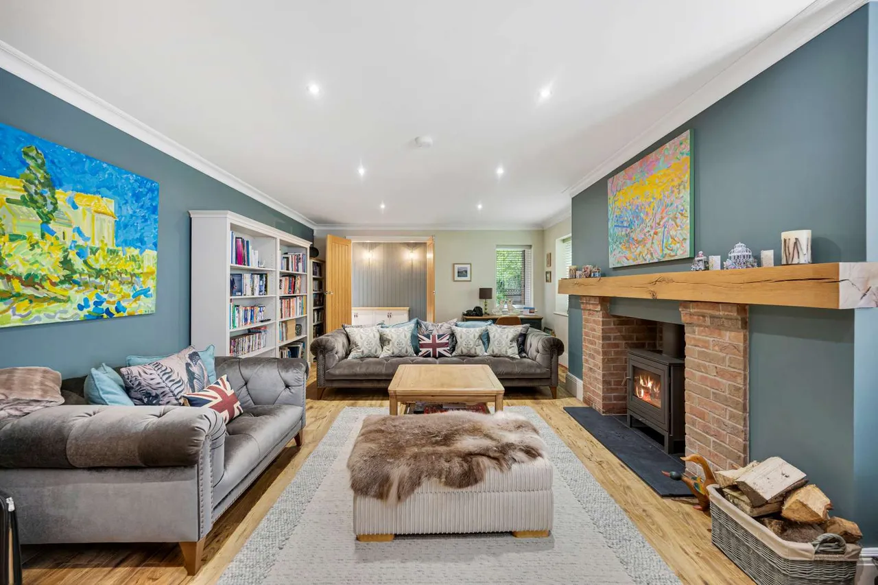 Knutsford Road, Alderley Edge, Cheshire, SK9 7SF, photo 5