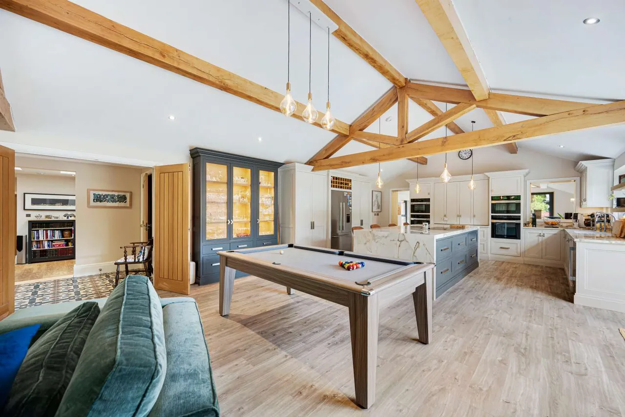 Knutsford Road, Alderley Edge, Cheshire, SK9 7SF, photo 8