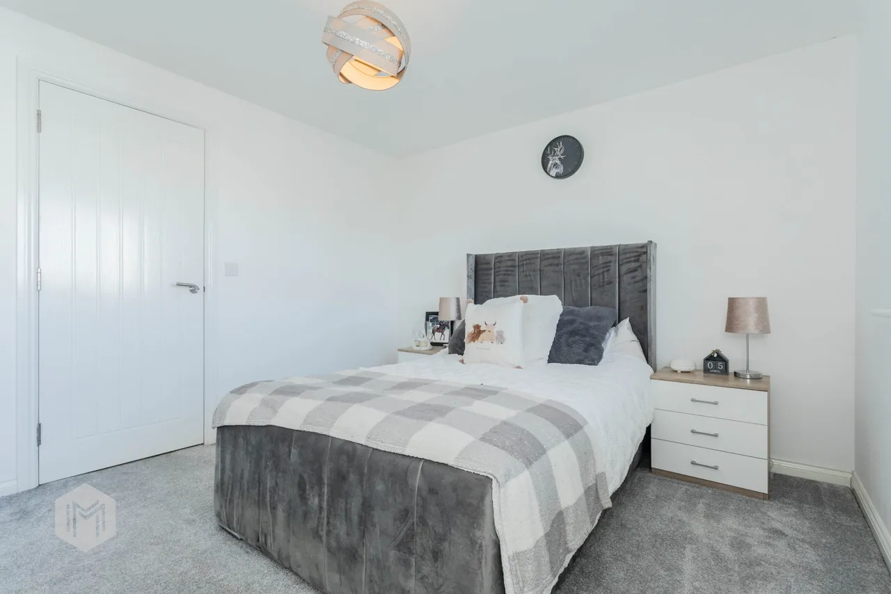St. Catherines Gardens, Lowton, Warrington, WA3 1LU, photo 19