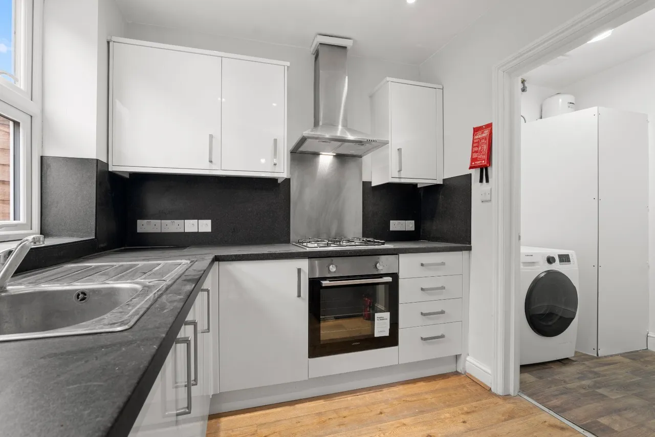 Aberdeen Road, London, NW10, photo 7