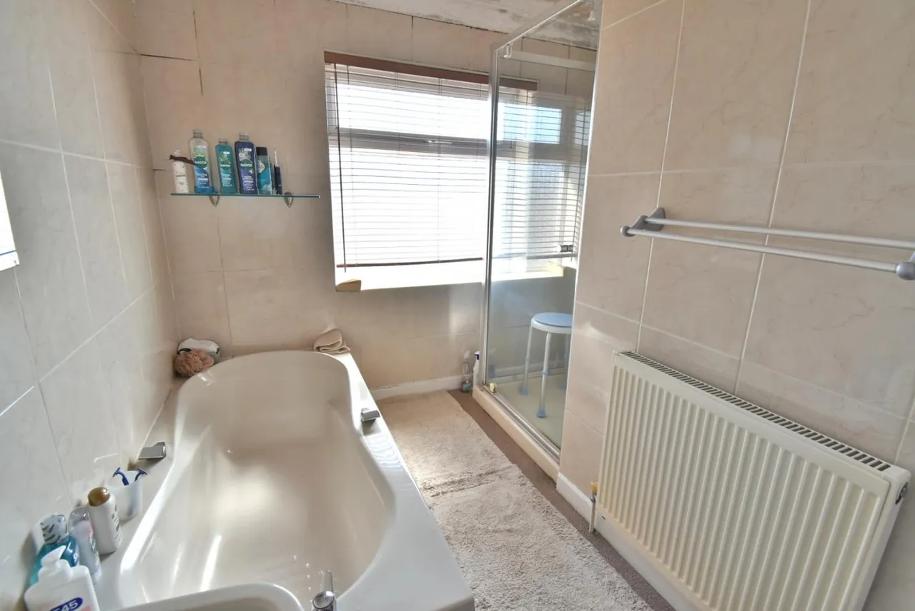 Pavan Gardens, BH10, photo 17