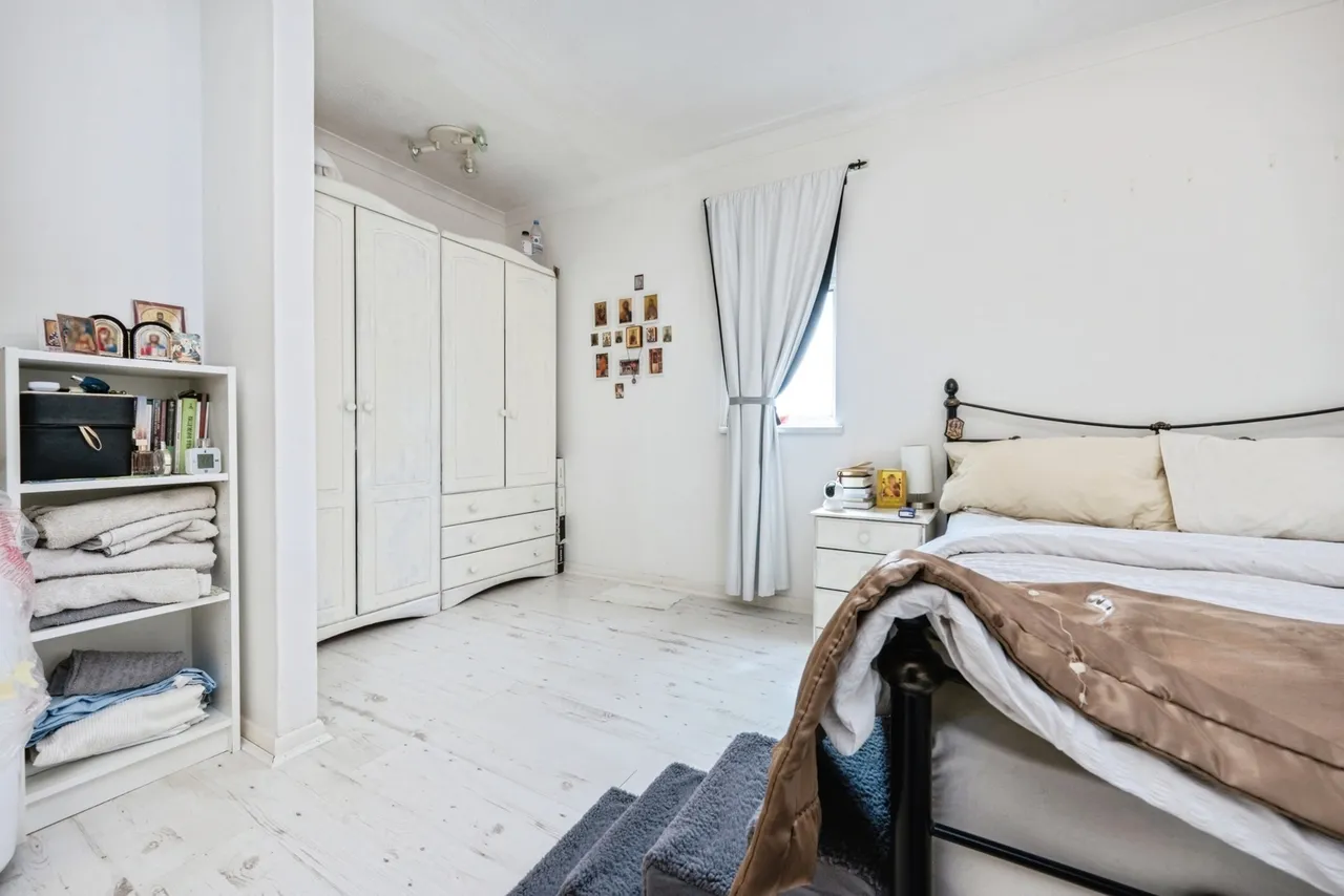 Queen Street, Bedford, Bedfordshire, MK40, photo 10