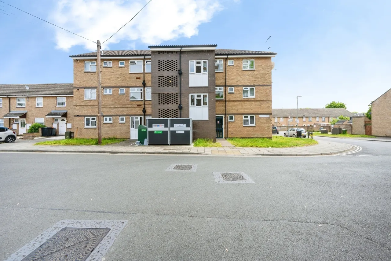 Queen Street, Bedford, Bedfordshire, MK40, photo 16
