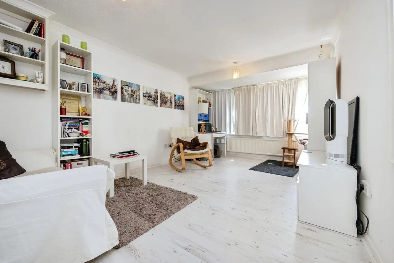 Queen Street, Bedford, Bedfordshire, MK40, photo 2