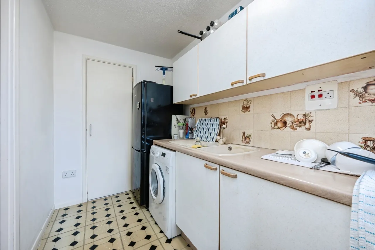 Queen Street, Bedford, Bedfordshire, MK40, photo 12